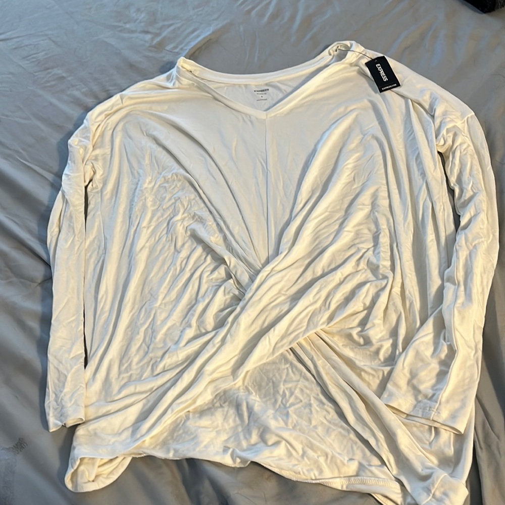 Express white tee with tags